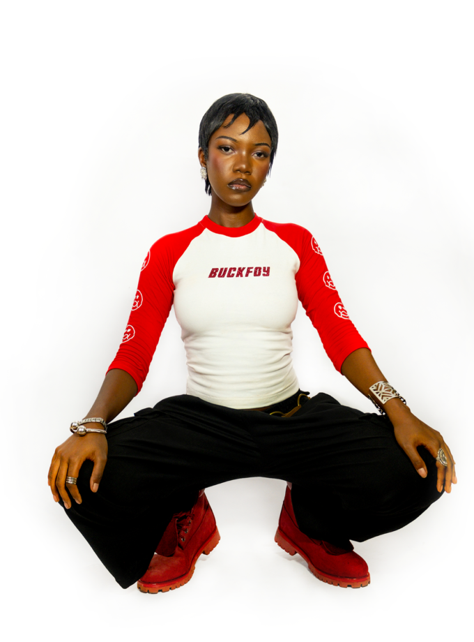Logo Raglan 3/4 Sleeve Fitted Graphic Cropped T-shirt in Red and White