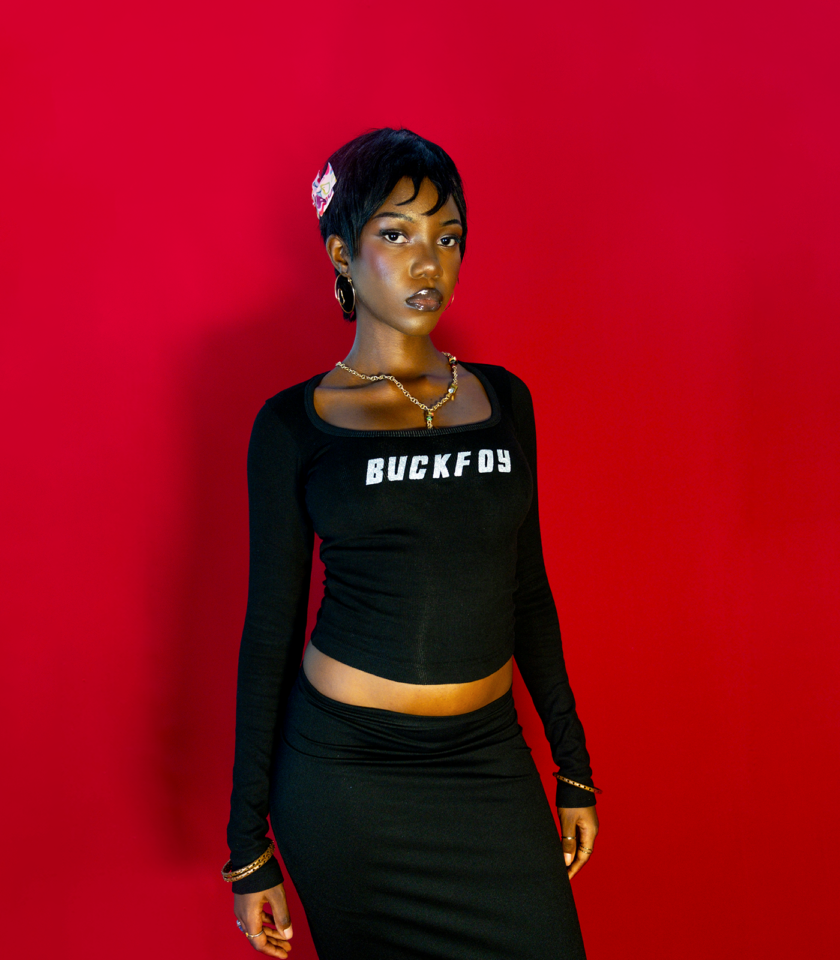 Long Sleeve Square Neck Graphic Crop Top in black - Image 2
